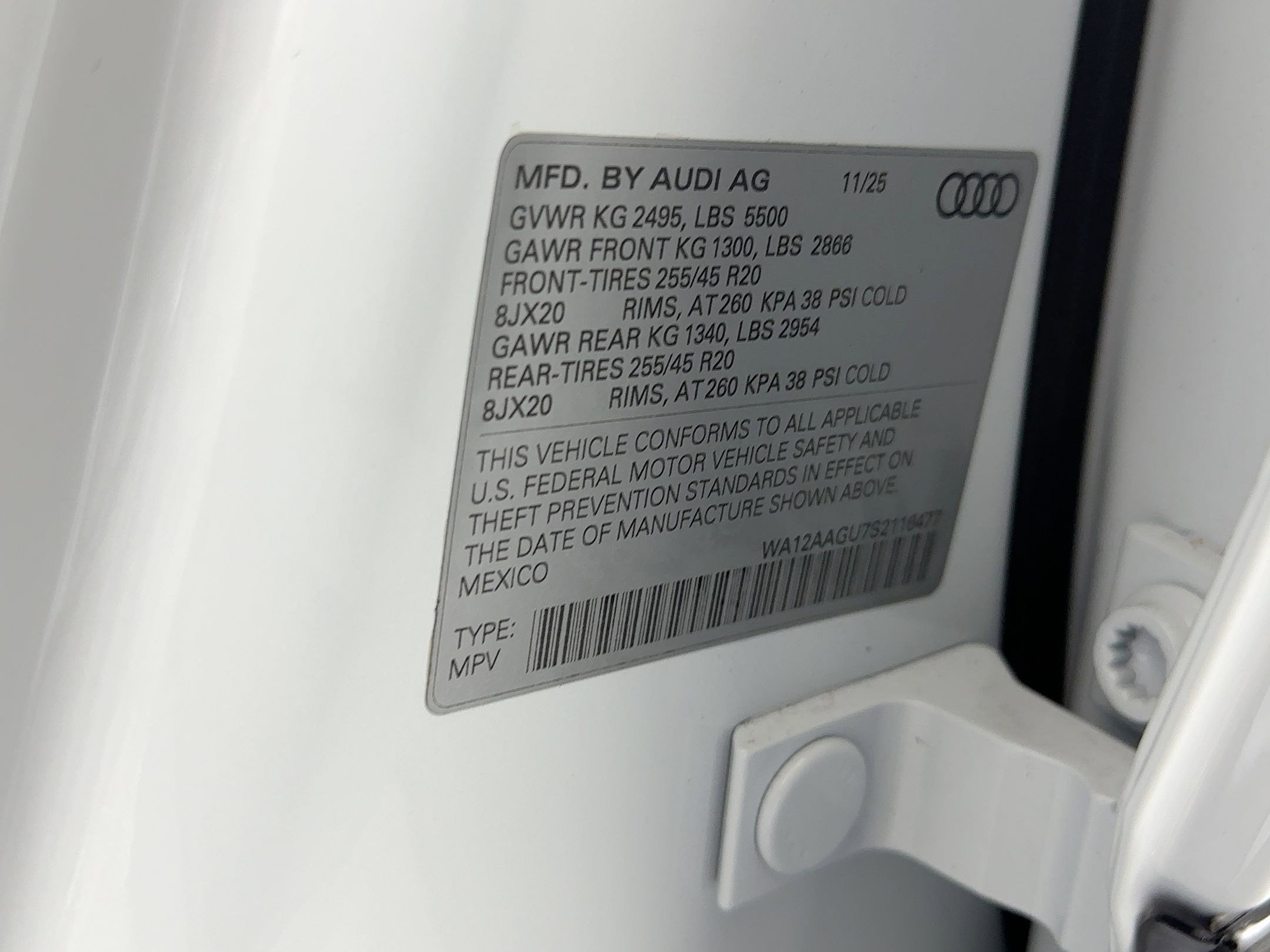 New 2025 Audi Q5 Premium Plus image 18