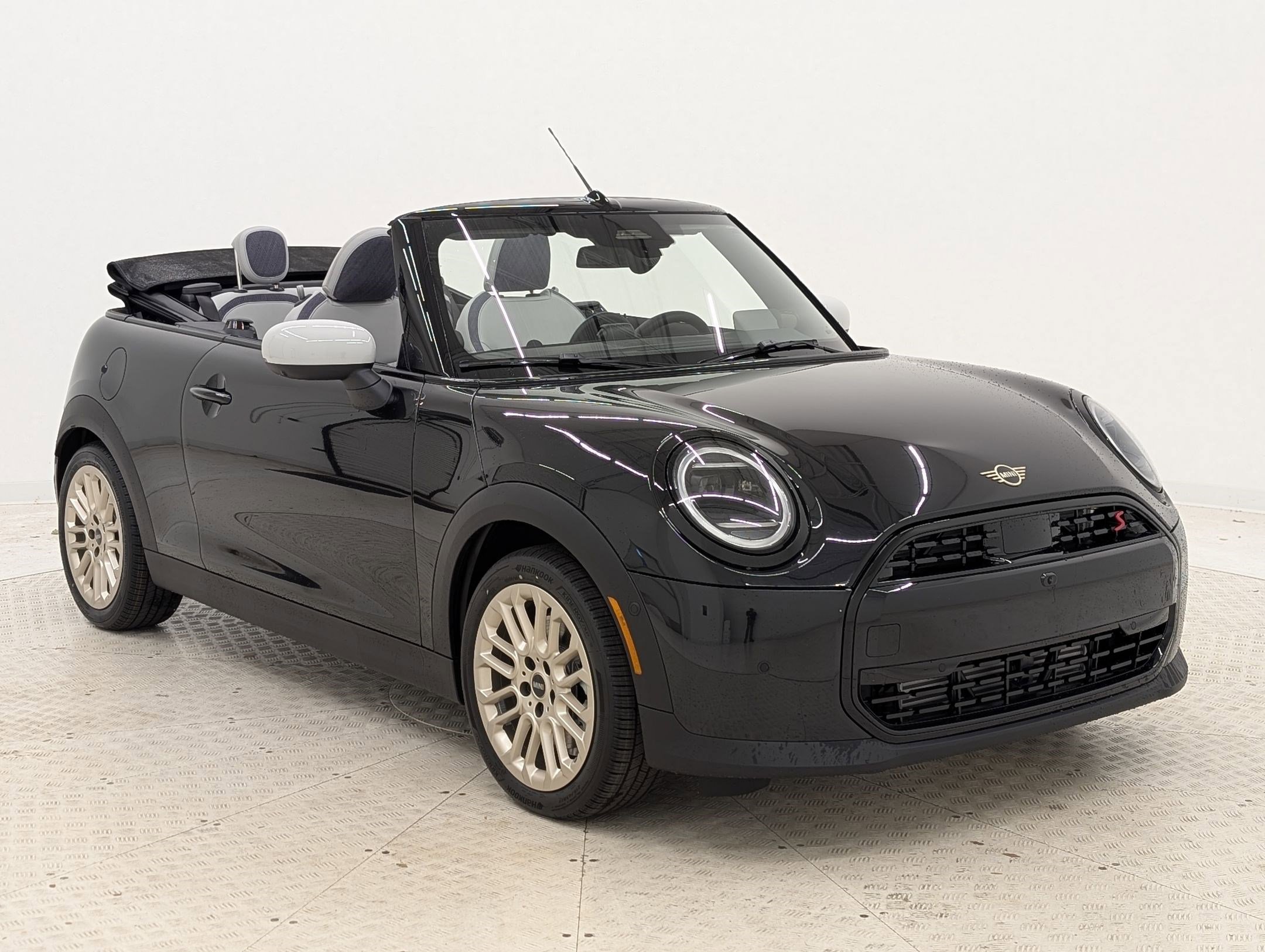 New 2026 MINI Cooper S image 7