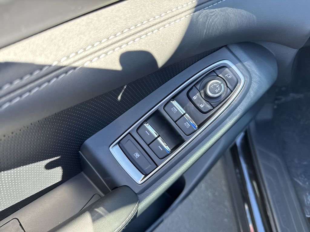 New 2026 Subaru Ascent Limited image 15