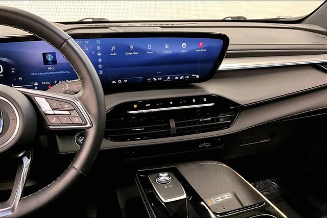 Used 2025 Buick Enclave Avenir FWD image 7