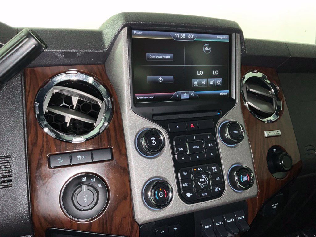 Used 2016 Ford F250 Lariat w/ Lariat Ultimate Package AWD/4WD image 23