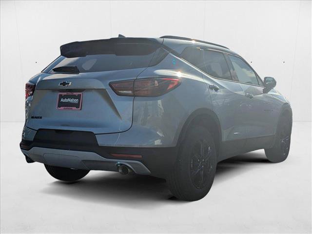 New 2025 Chevrolet Blazer LT w/ Midnight/Sport Edition video 2