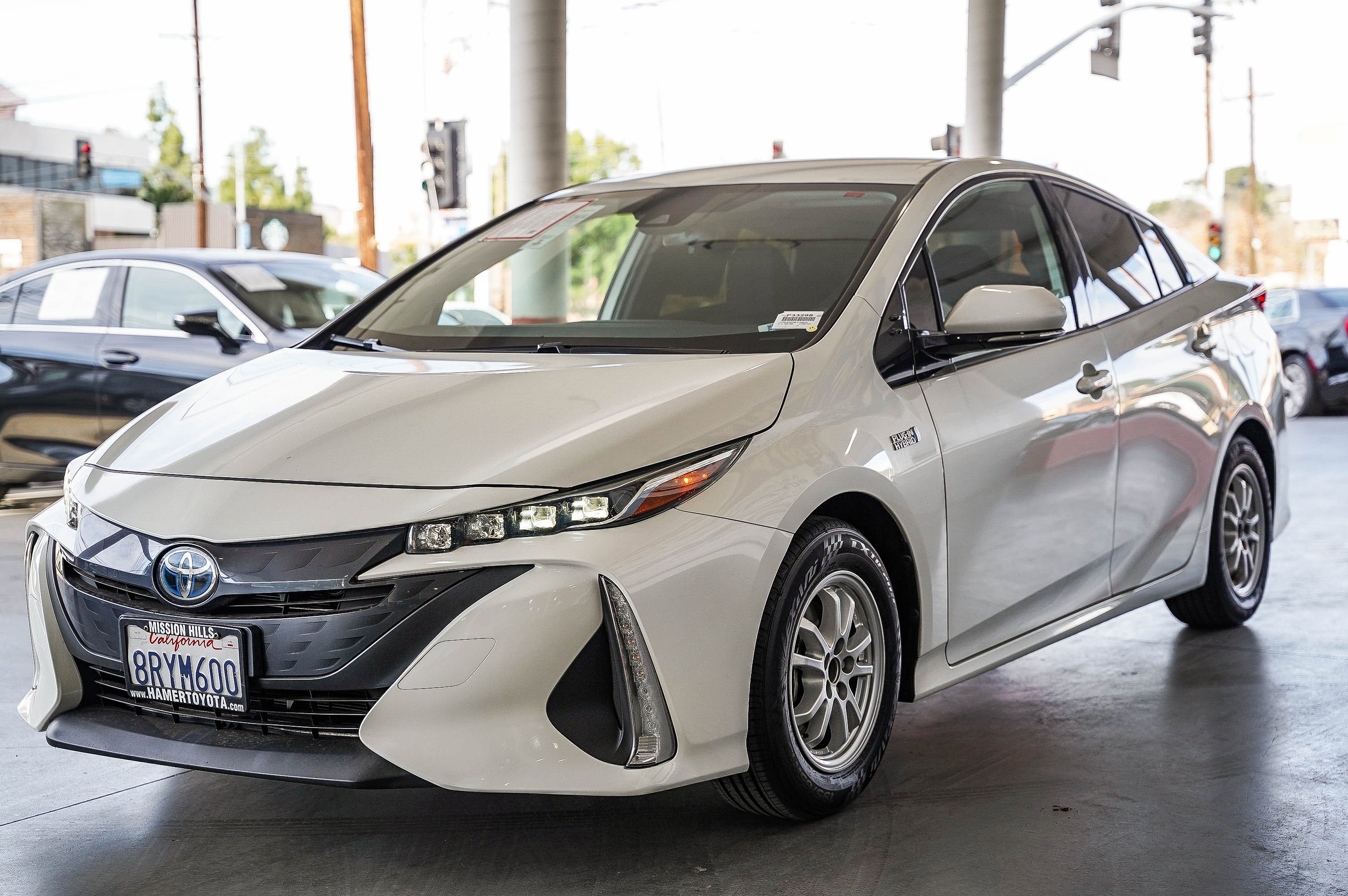Certified 2020 Toyota Prius Prime LE image 3