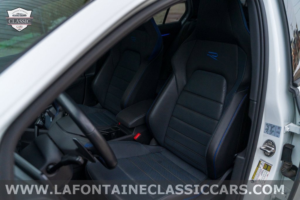 Used 2022 Volkswagen Golf R image 70