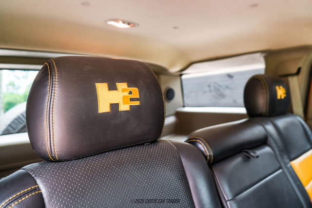 Used 2003 HUMMER H2 w/ Preferred Equipment Group image 74