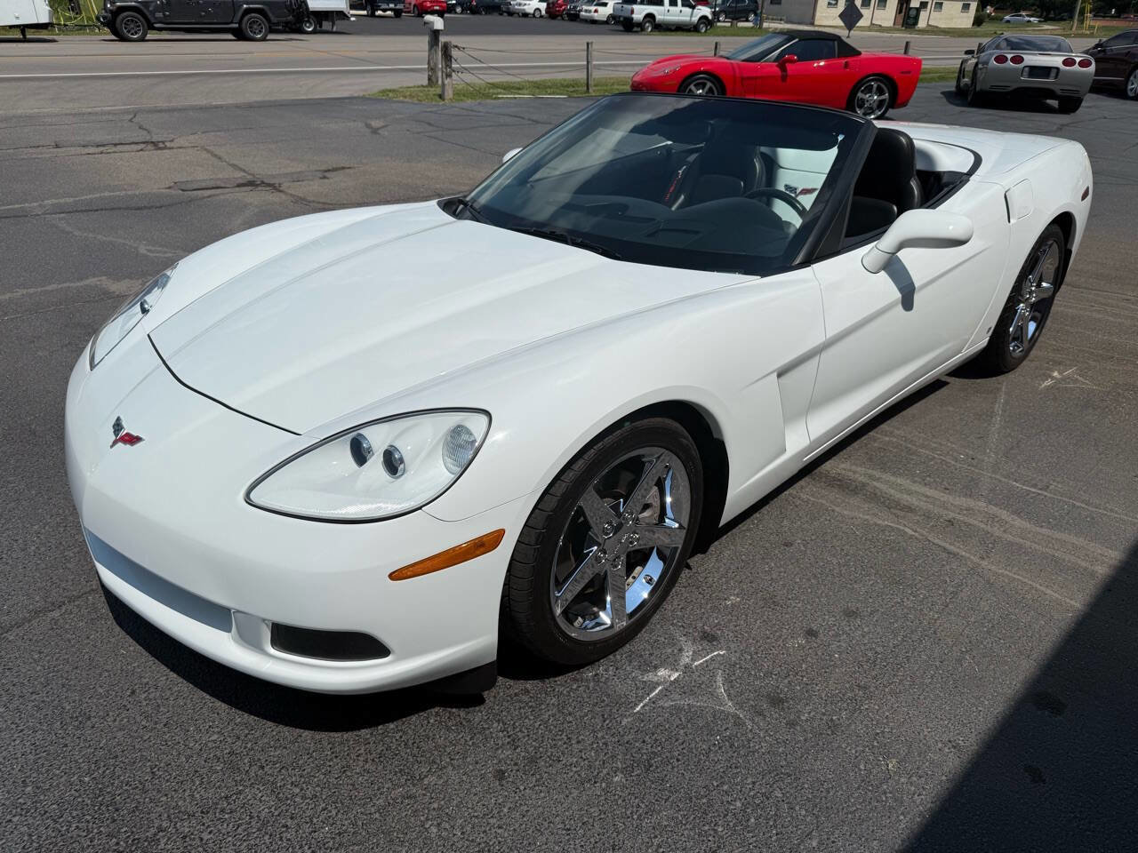 Used 2006 Chevrolet Corvette Convertible w/ Preferred Equipment Group image 61