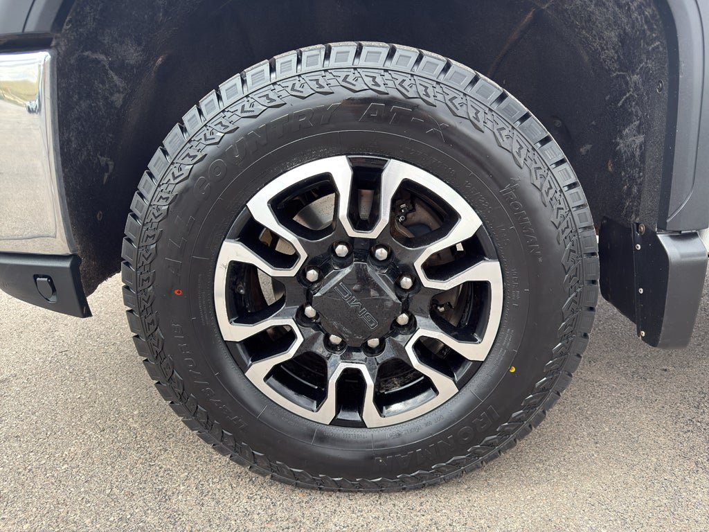 Used 2020 GMC Sierra 3500 SLE w/ SLE Convenience Package AWD/4WD image 9