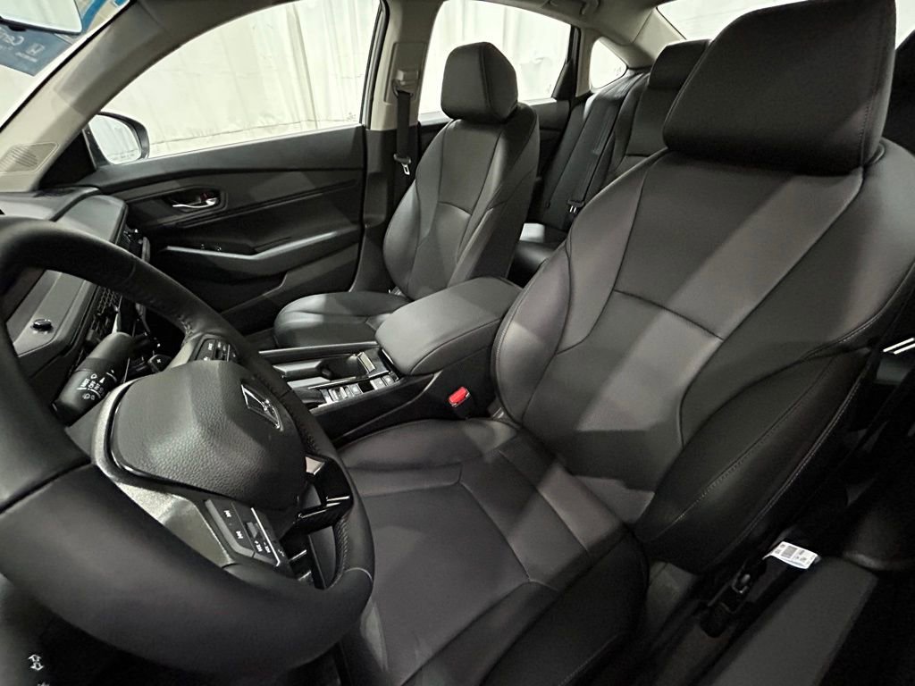 Used 2025 Honda Accord EX-L image 24