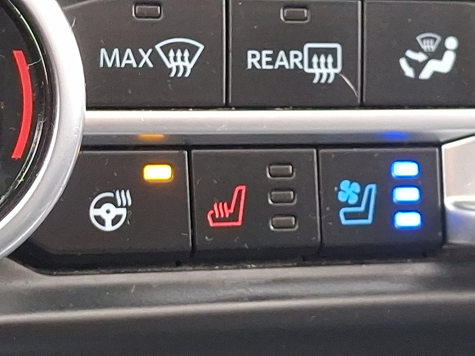 Certified 2022 Ford Expedition Limited image 25