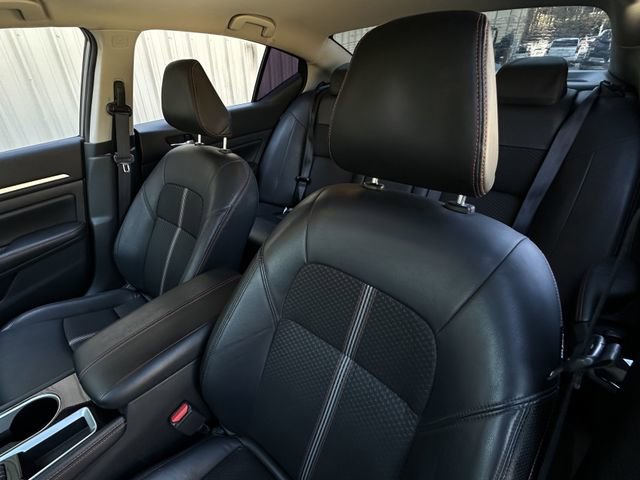 Used 2024 Nissan Altima 2.5 SR image 11