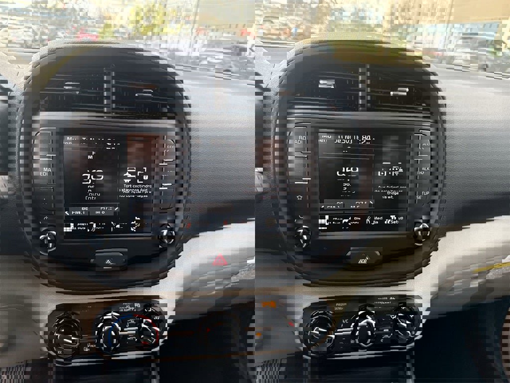 New 2025 Kia Soul LX image 11