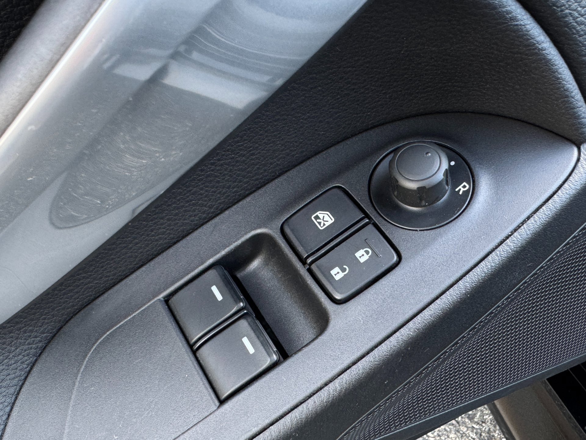 Used 2017 FIAT 124 Spider Lusso image 33