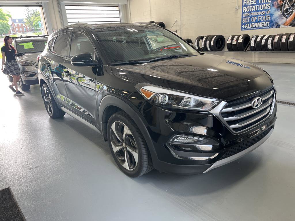Used 2017 Hyundai Tucson Sport image 2