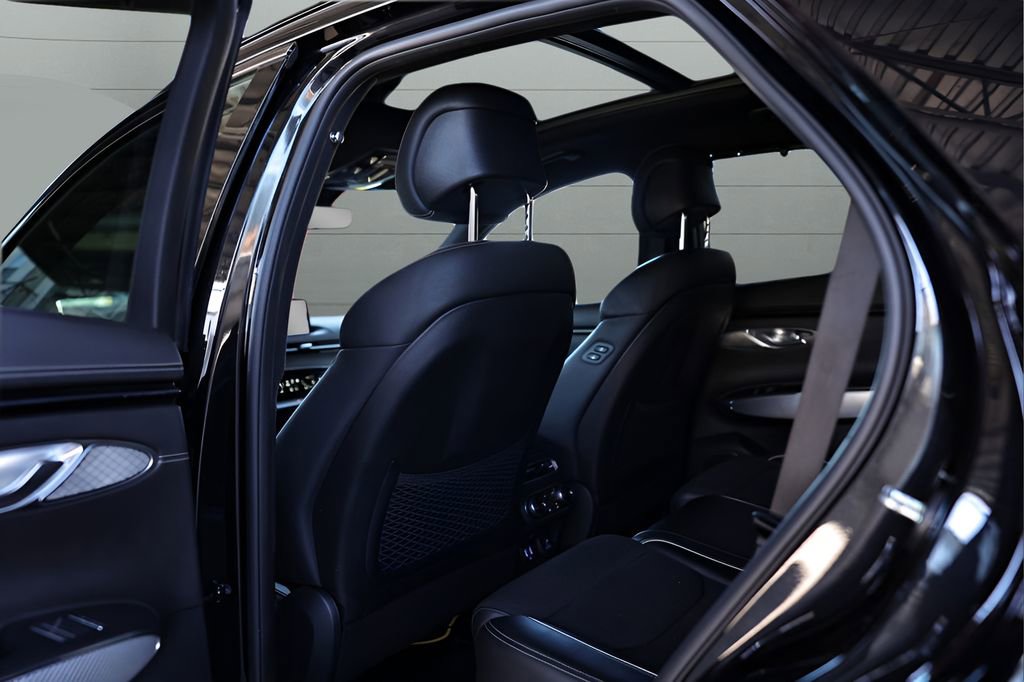 Used 2023 Genesis GV70 2.5T w/ Sport Prestige Package image 56