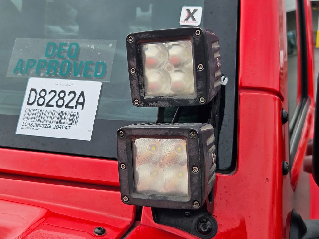 Used 2016 Jeep Wrangler Unlimited Sport image 33