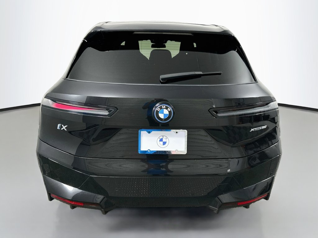 Certified 2024 BMW iX xDrive50 w/ Premium Package AWD/4WD image 6