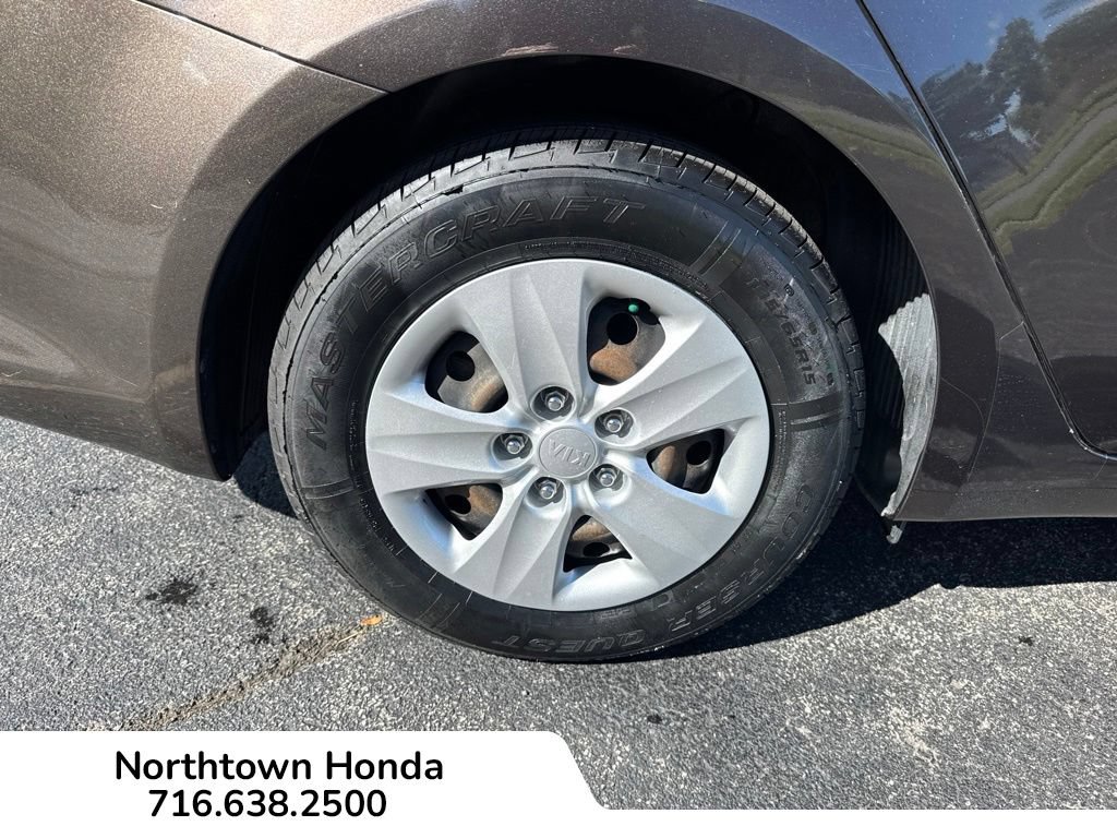 Used 2017 Kia Forte LX w/ LX Popular Package FWD image 13