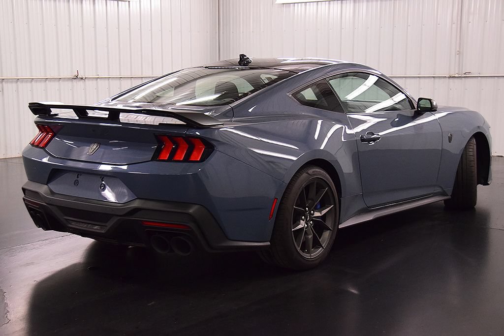 Used 2025 Ford Mustang Dark Horse RWD image 7