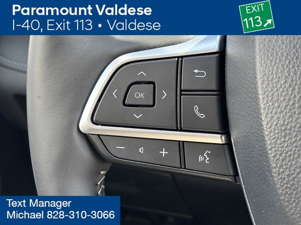 Used 2025 Toyota Highlander Limited image 17