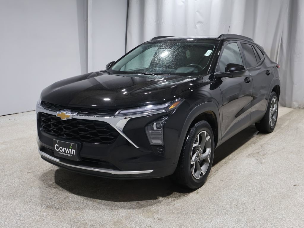 Used 2024 Chevrolet Trax LT w/ Driver Confidence Package FWD image 7