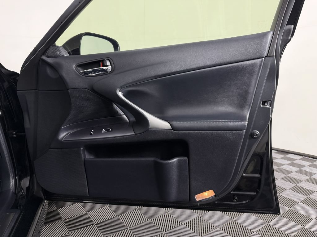 Used 2012 Lexus IS 250 RWD image 47