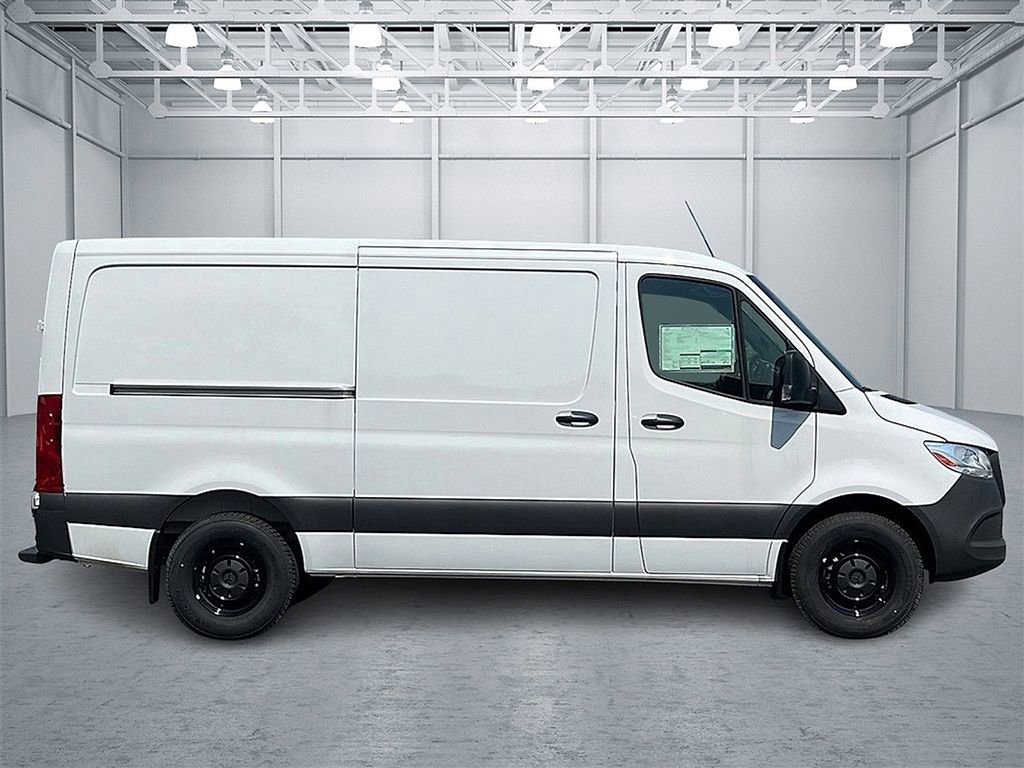 New 2025 Mercedes-Benz Sprinter 2500 image 4