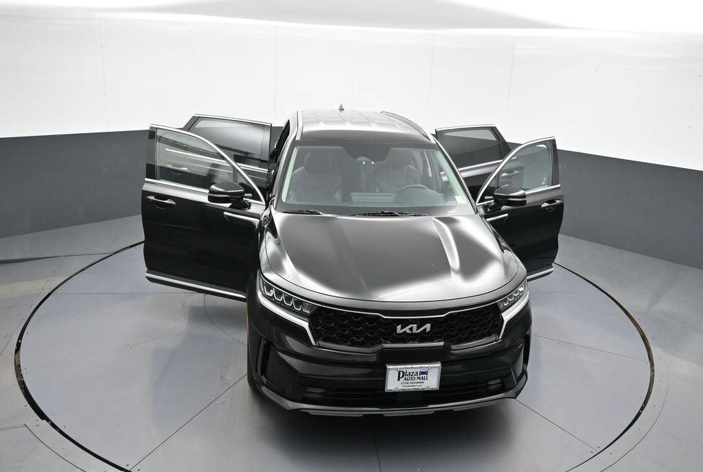 Certified 2023 Kia Sorento EX image 48