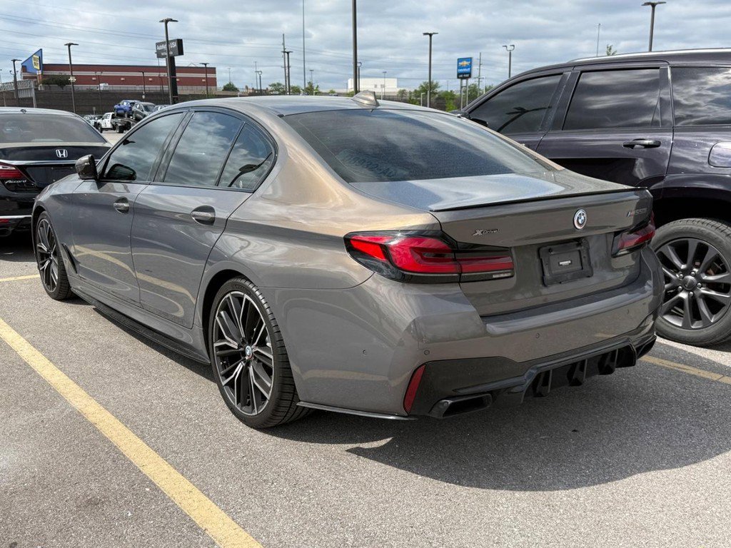 Used 2023 BMW M550i xDrive w/ Executive Package image 10