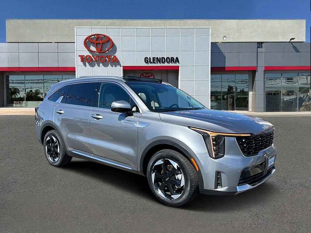 Used 2025 Kia Sorento EX w/ EX Panoramic Sunroof Package image 1