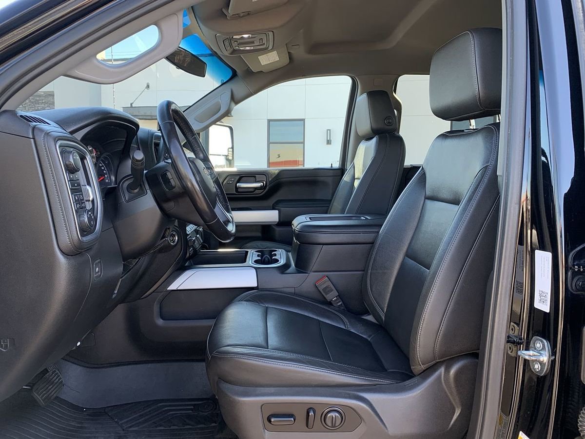 Used 2020 Chevrolet Silverado 3500 LT w/ Convenience Package AWD/4WD image 28