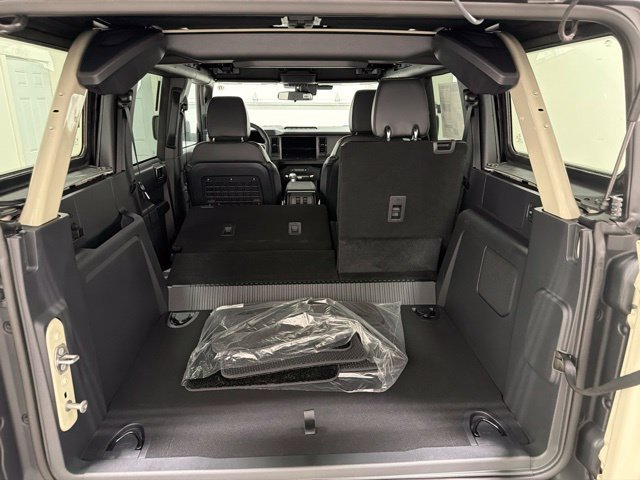New 2026 Ford Bronco Badlands w/ Sasquatch Package AWD/4WD image 35