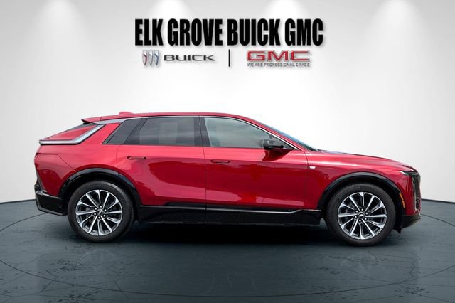 Used 2024 Cadillac Lyriq Sport RWD image 3