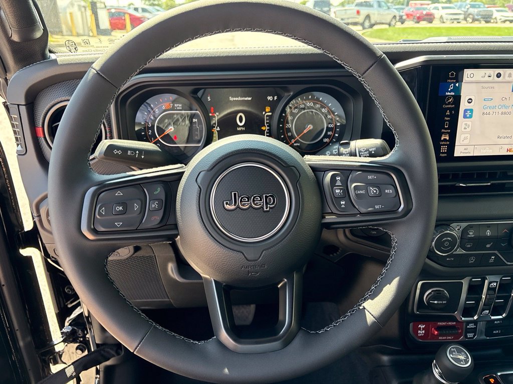 New 2027 Jeep Wrangler Unlimited Rubicon AWD/4WD image 31