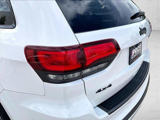 Used 2021 Jeep Grand Cherokee High Altitude AWD/4WD image 29