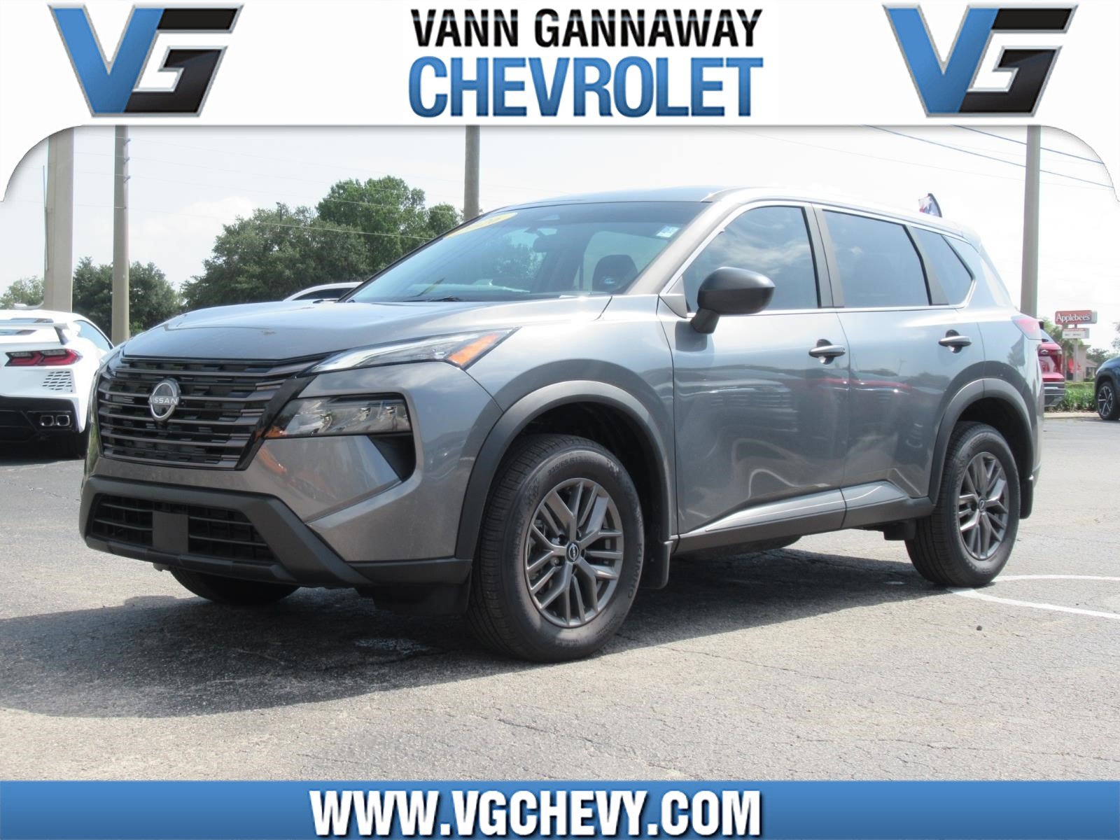 Used 2026 Nissan Rogue S FWD image 1