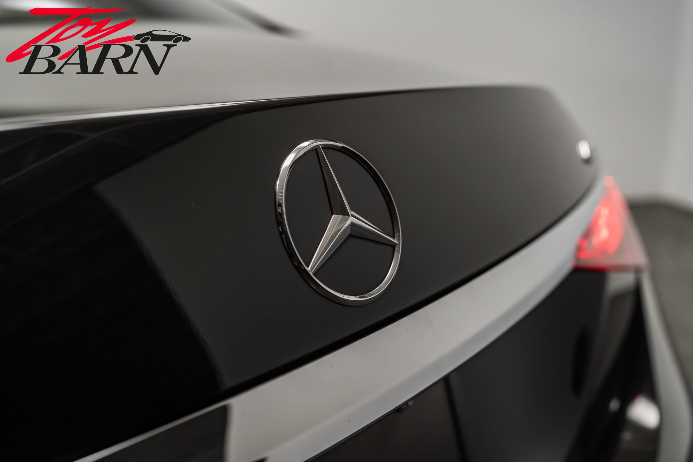 Used 2022 Mercedes-Benz S 500 4MATIC w/ 3D Technology Package image 12