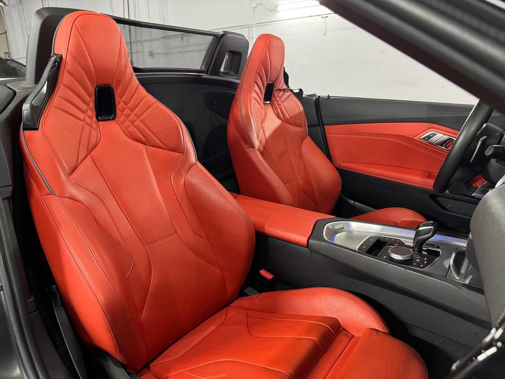 Used 2020 BMW Z4 M40i w/ Executive Package RWD image 37