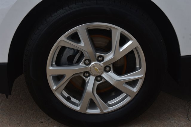 Used 2020 Chevrolet Equinox LT image 11