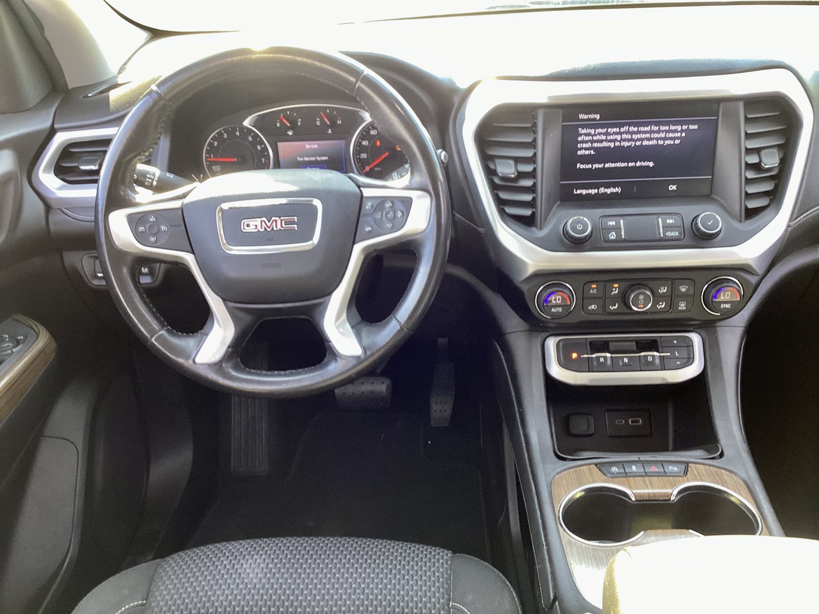 Used 2020 GMC Acadia SLE AWD/4WD image 15
