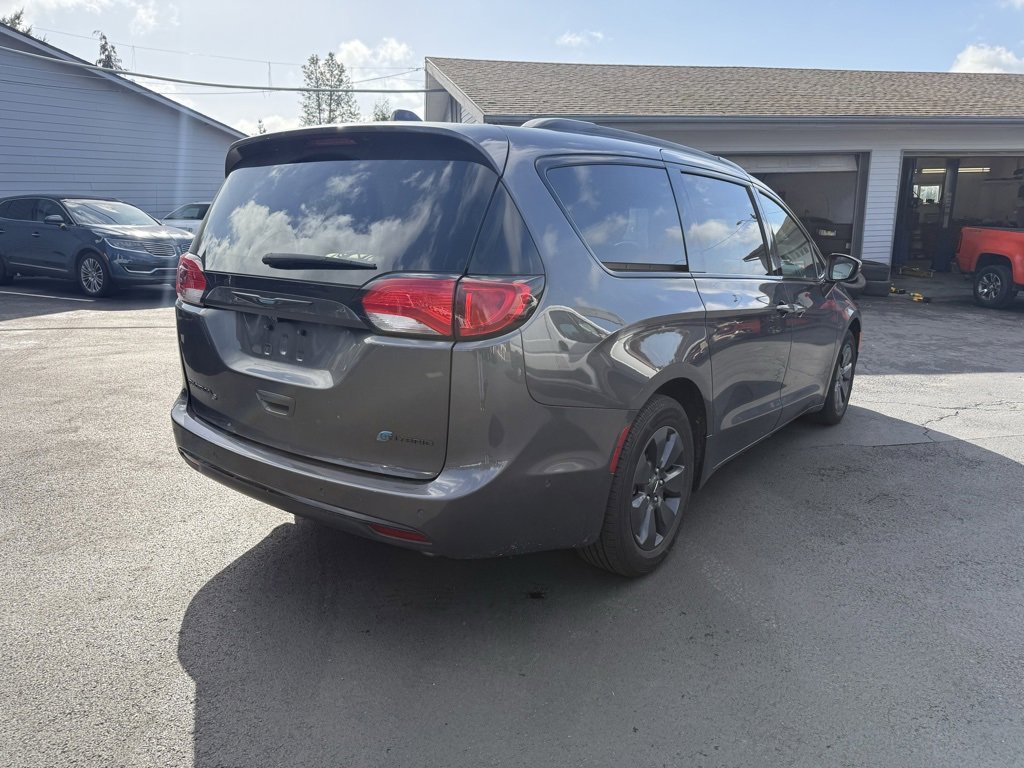 Used 2020 Chrysler Pacifica Limited w/ Advanced Safetytec Group image 7