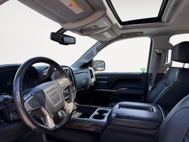 Used 2015 GMC Sierra 2500 Denali w/ Suspension Package, Off-Road AWD/4WD image 9