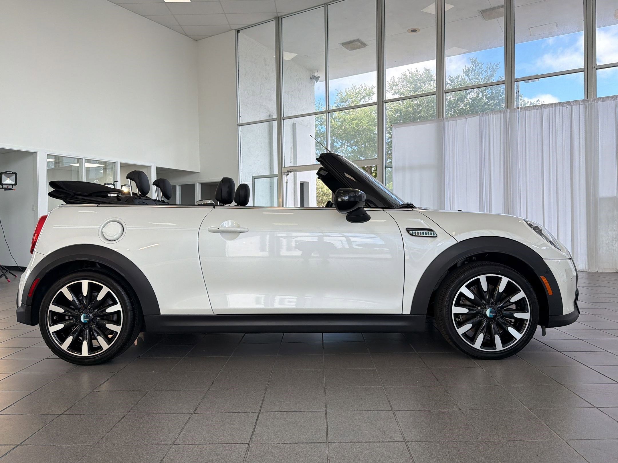 Certified 2024 MINI Cooper S w/ Seaside Edition FWD image 8