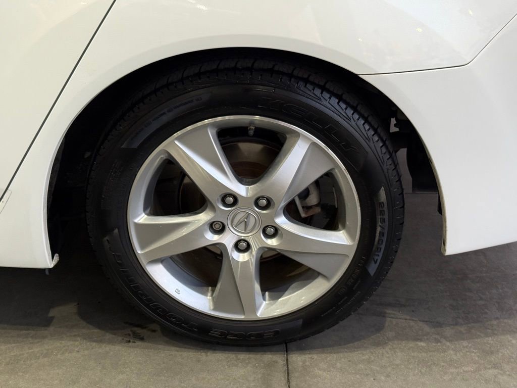Used 2013 Acura TSX Sedan image 16