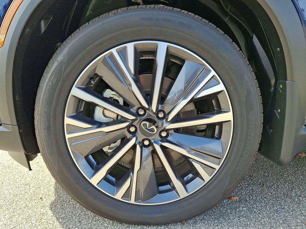 New 2026 INFINITI QX60 Luxe w/ Cargo Package image 5