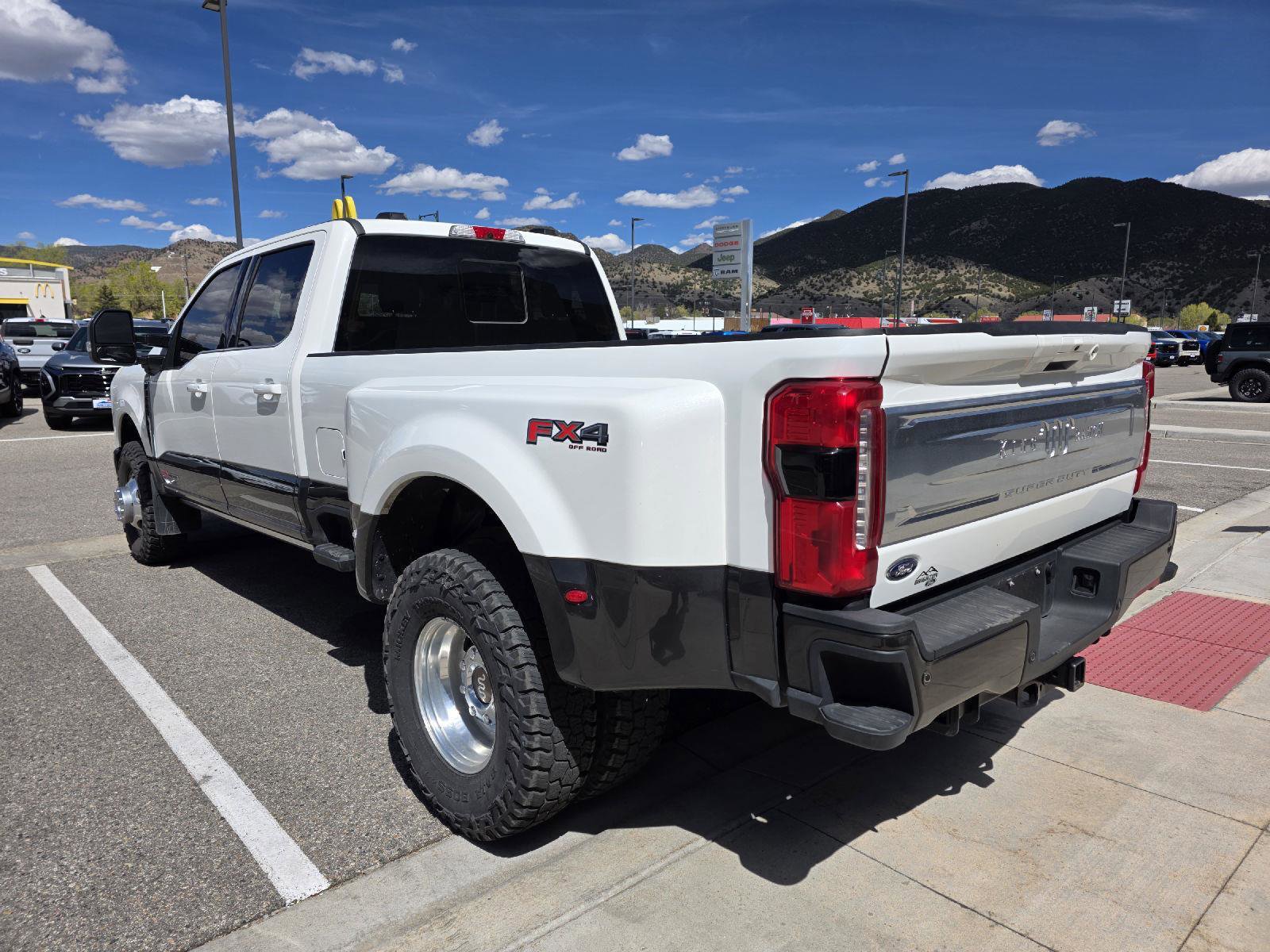 Used 2025 Ford F350 King Ranch image 4