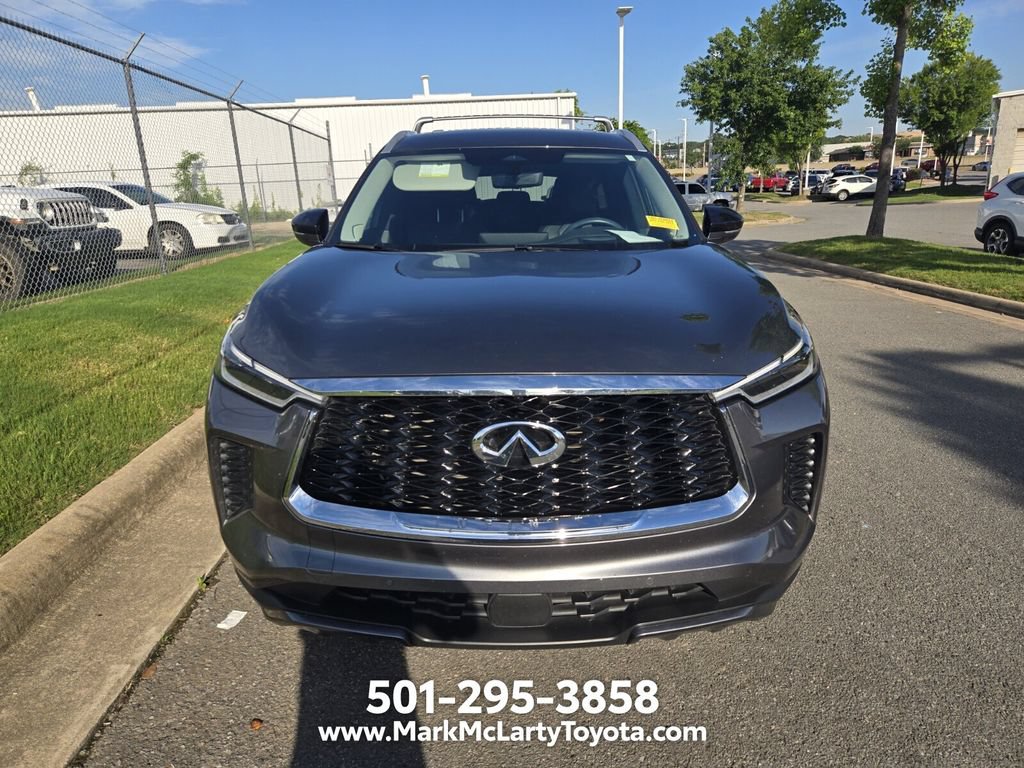 Used 2023 INFINITI QX60 Sensory w/ Vision Package AWD/4WD image 12