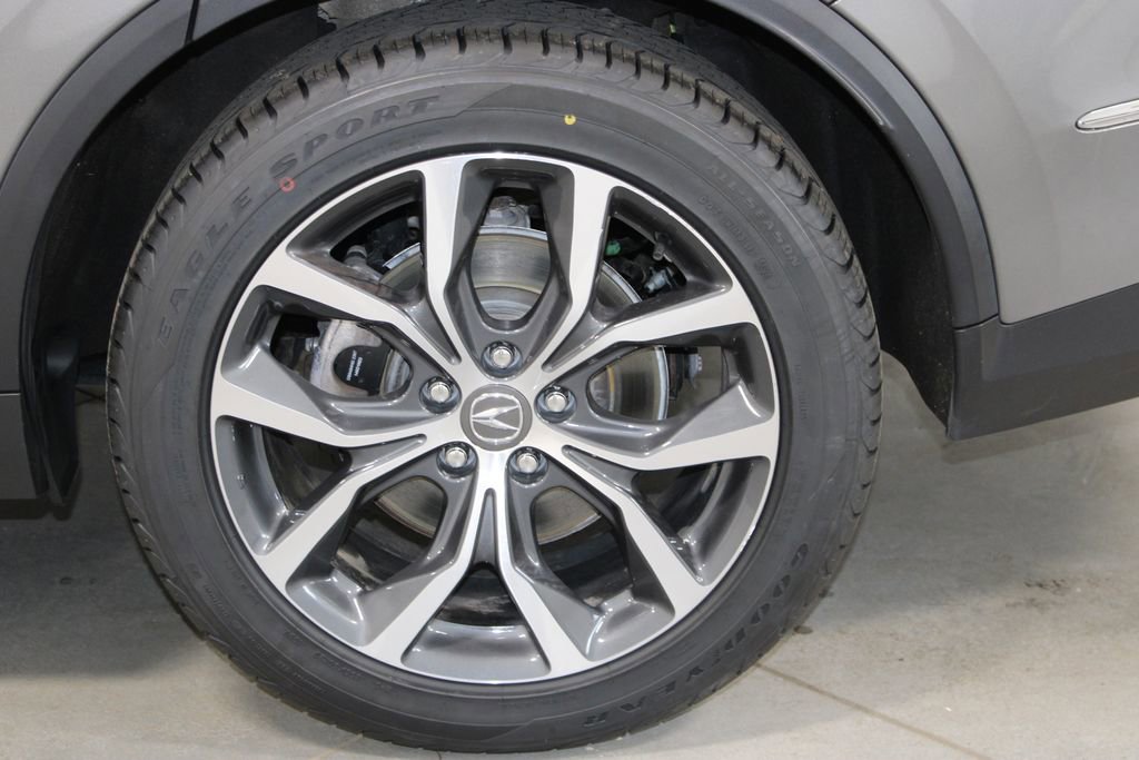 Used 2023 Acura MDX SH-AWD w/ Technology Package image 18