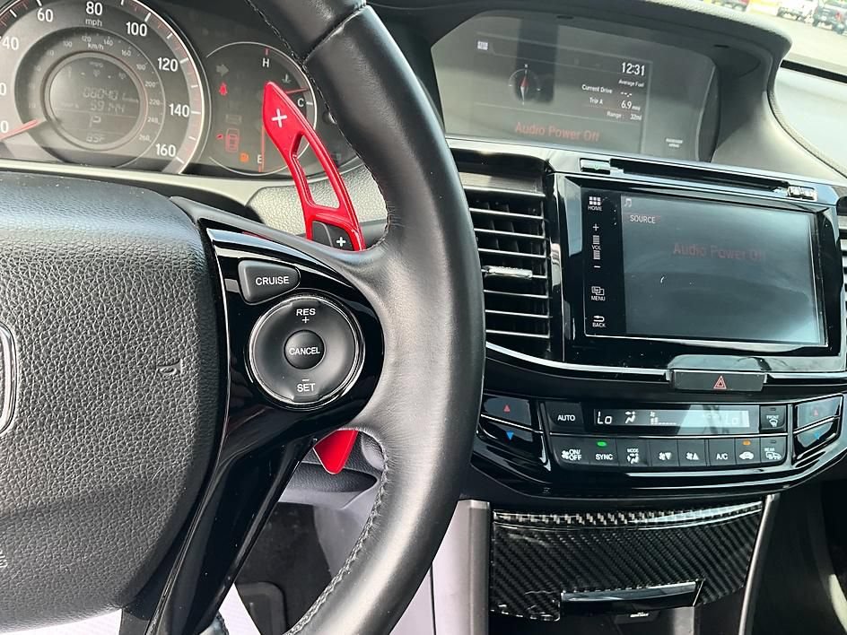 Used 2017 Honda Accord EX-L image 32
