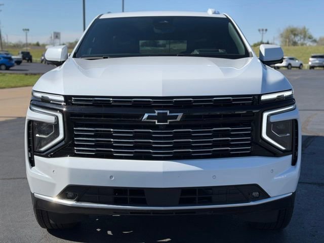 New 2026 Chevrolet Suburban High Country image 2