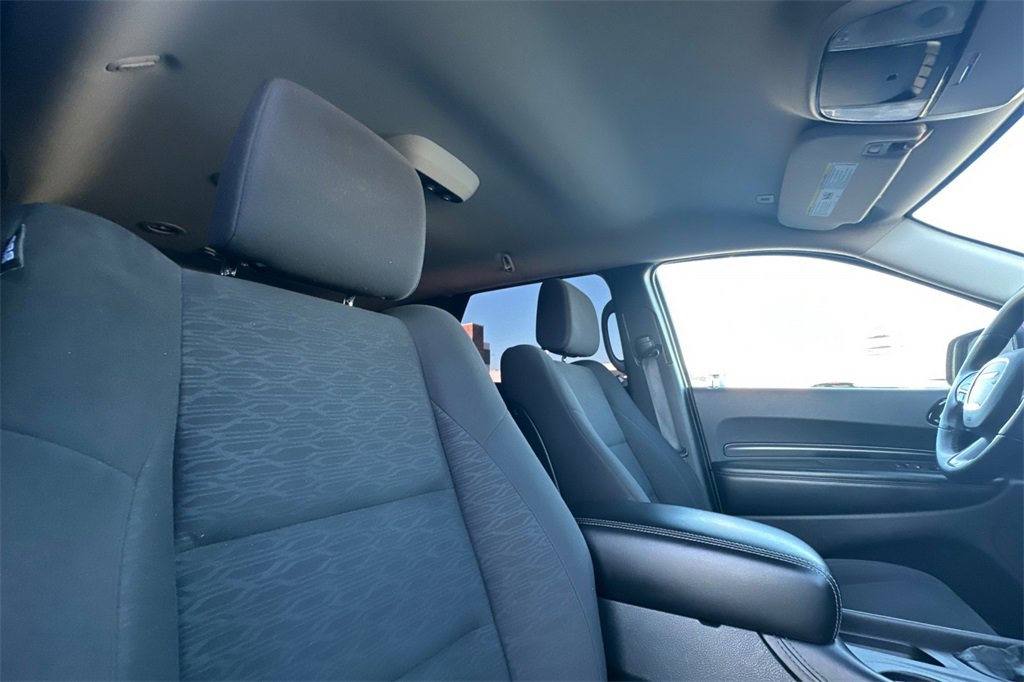 Used 2021 Dodge Durango SXT w/ 3rd Row Seating Group image 21